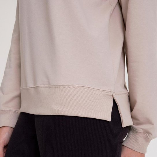 Blusa Moletom New Balance Linear Feminina