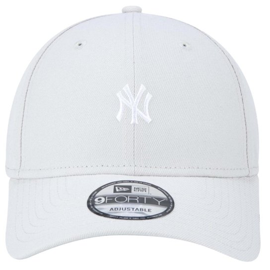 BONE 9FORTY SNAPBACK MLB NEW YORK YANKEES MINI LOGO ABA CURVA BEGE ABA CURVA SNAPBACK BEGE NEW ERA