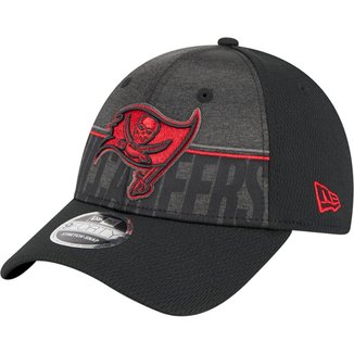 Boné New Era 9Forty Stretch Snap Tampa Bay Bucca Neers NFL Training 23 Masculino