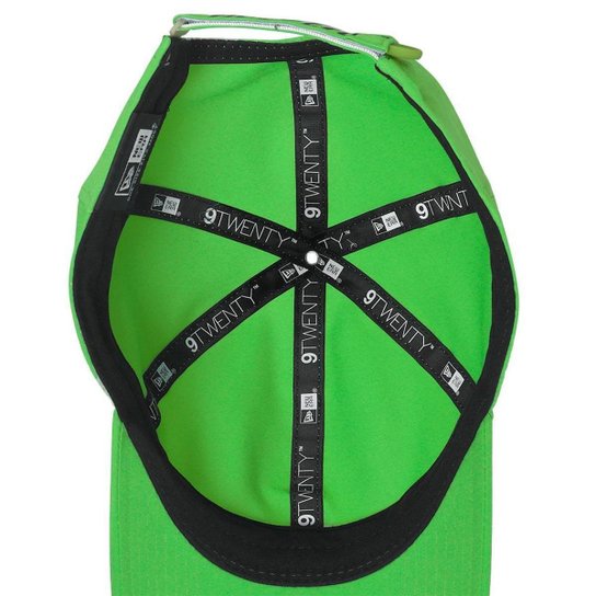 Boné New Era 9Twenty Performance Verde