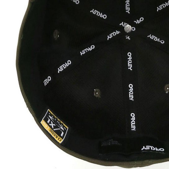 Boné Oakley Aba Curva 6 Panel Stretch Metallic