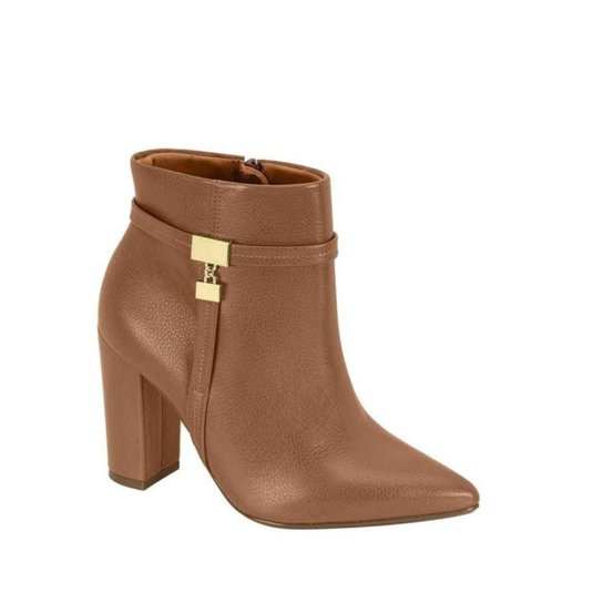Bota Vizzano Cano Curto Bico Fino Tira com Detalhe Chapinha Cor:;Tamanho:33;Gênero:Feminino