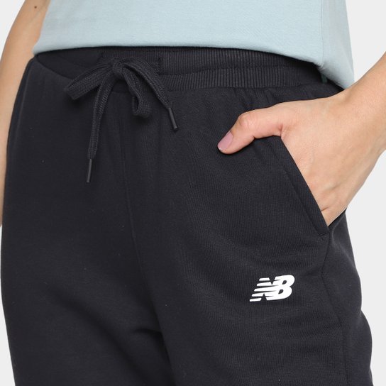 Calça New Balance Essentials Feminina