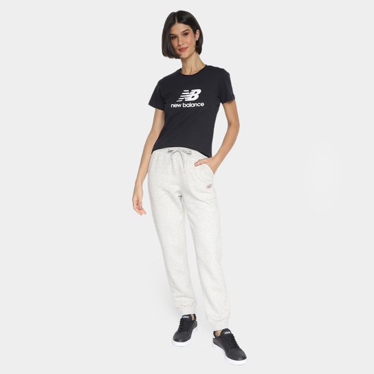 Calça New Balance Essentials Feminina