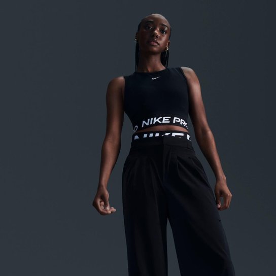 Calça Nike Dri-FIT Bliss Feminina