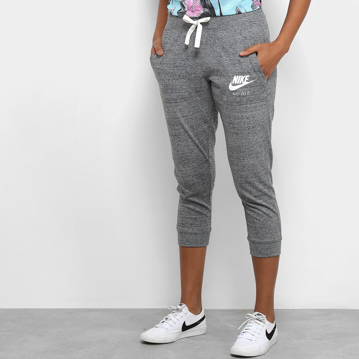 calça nike feminina cinza