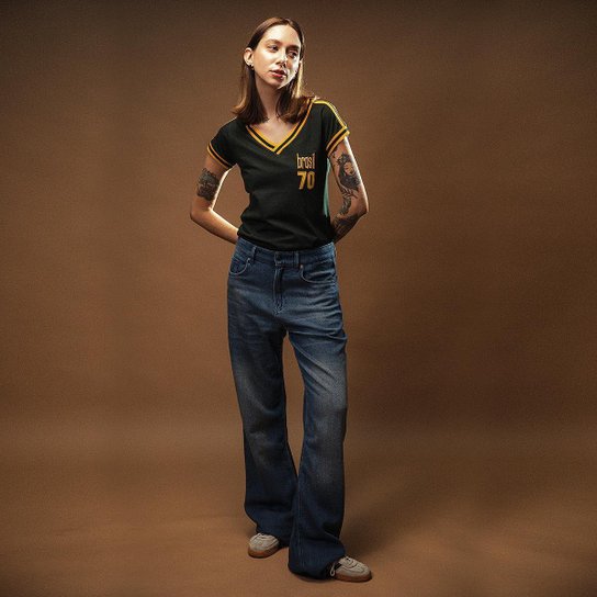 Camisa Brasil Retrô Treino 1970 Feminina