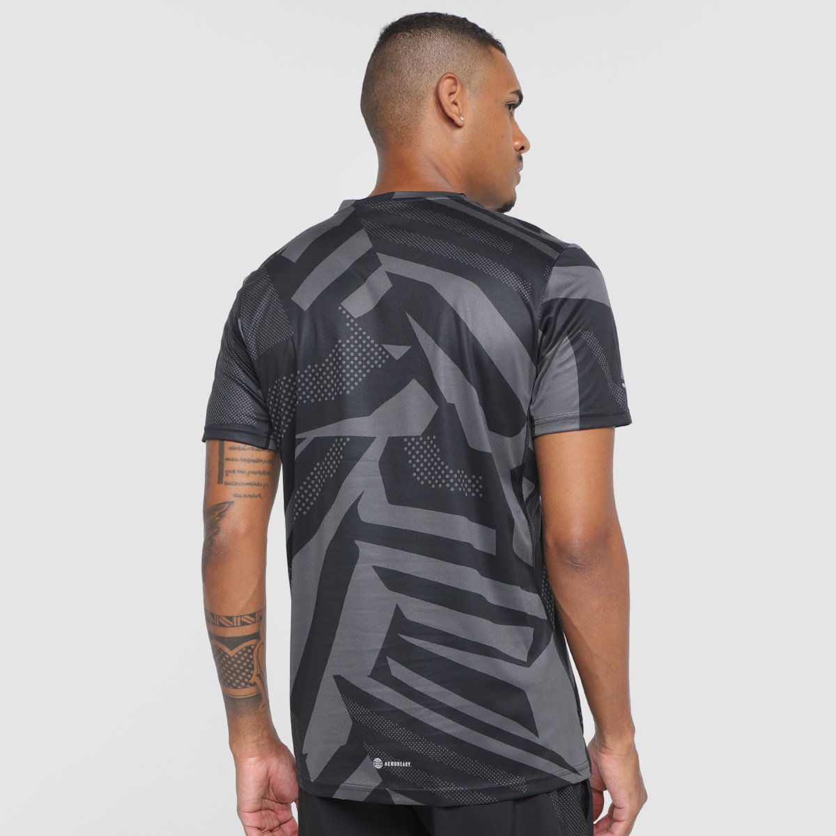 Camiseta Adidas Own The Run Seasonal Masculina | Allianz Parque Shop
