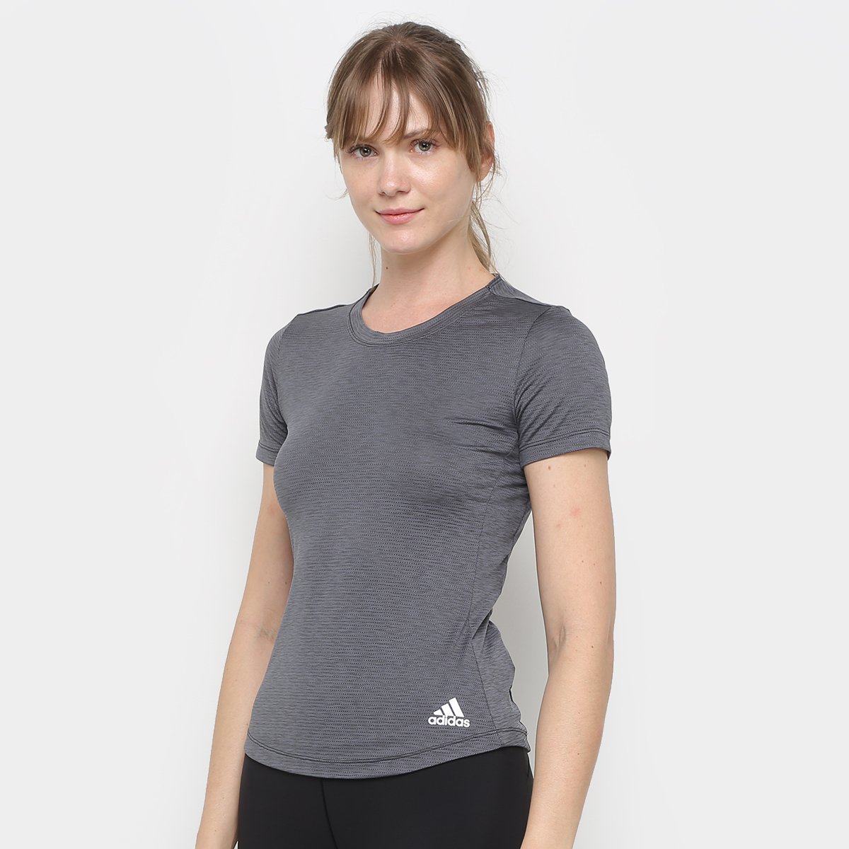 camiseta adidas cinza feminina