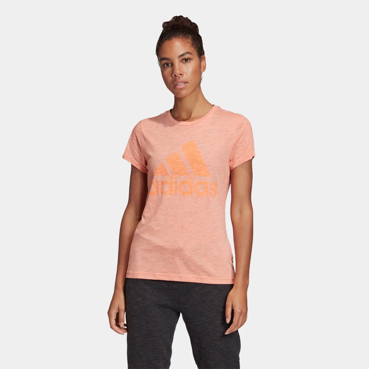 camiseta adidas laranja feminina