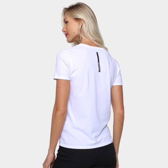 Camiseta Calvin Klein Básica Feminina