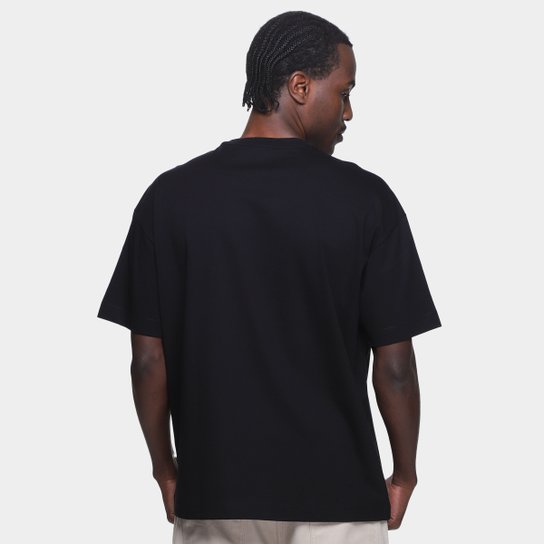 Camiseta Colcci Básica Masculina