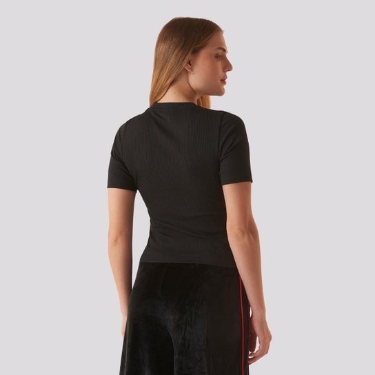 Camiseta Fila Regular Essentials Canelada Feminina