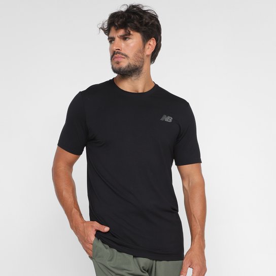 Camiseta New Balance Tenacity Logo Masculina