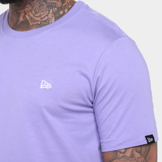 Camiseta New Era Bordado Masculina