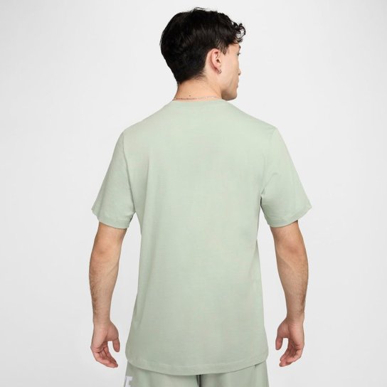 Camiseta Nike Sportswear Club Masculina