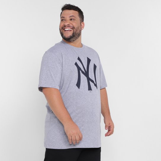 Camiseta Plus Size New Era Esentials New York Yankees Masculina