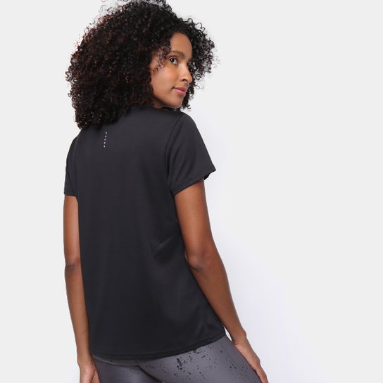 Camiseta Puma Run Favorite Feminina