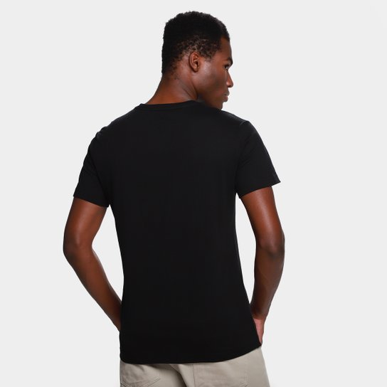 Camiseta Tommy Hilfiger Essential Pocket Masculina