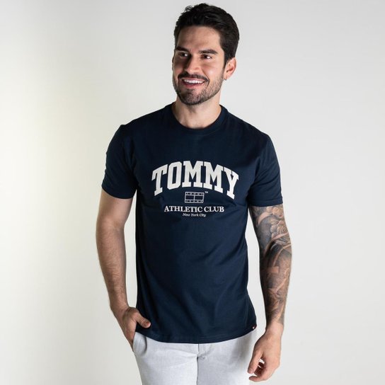 Camiseta Tommy Jeans Athletic Club Masculina