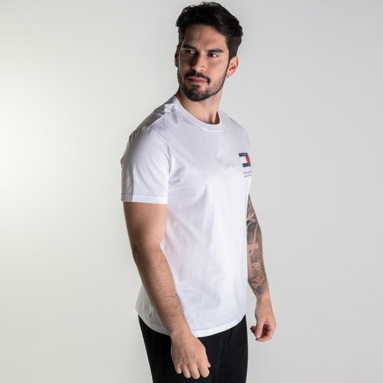 Camiseta Tommy Jeans Essential Flag Masculina