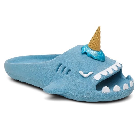 Chinelo Infantil Slide Sharky Fun Tubarão Punk Divertido e 2 Barbatanas Extra