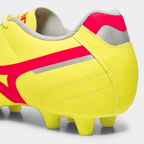 Chuteira Campo Mizuno Morelia Club Unissex