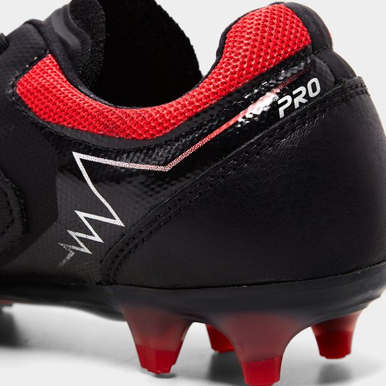 Chuteira Campo Umbro Adamant Master Class Pro Unissex