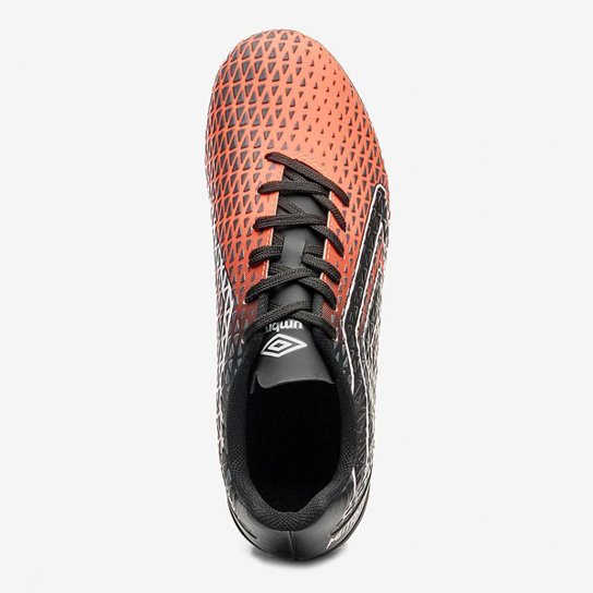 Chuteira Campo Umbro Mutant