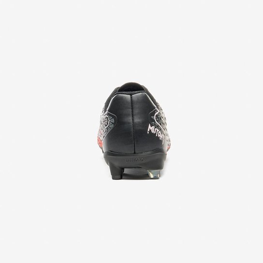 Chuteira Campo Umbro Mutant