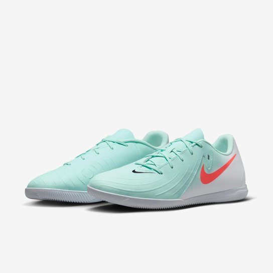 Chuteira Nike Phantom GX II Club Futsal