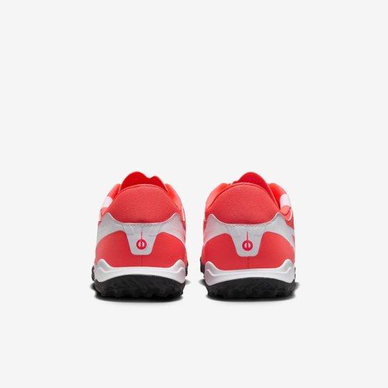 Chuteira Nike Tiempo 10 Academy Society