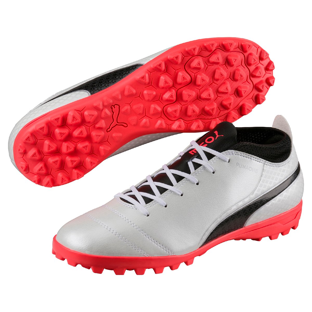Chuteira Society Puma One TT - Main Image