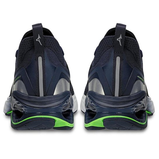 Kit 1 Tênis Mizuno Wave Invictus 4 e 1 Mochila Fun New