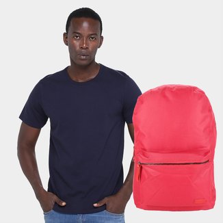 Kit Camiseta Slim Hering Básica Masculina + Mochila Esportiva Convoy