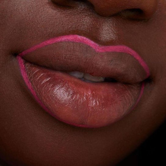 Lápis Labial Essence - 8h Matte Comfort 05 Pink Blush