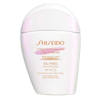 Protetor Solar Facial Shiseido Urban Environment Age Defense Oil-Free FPS30 30ml