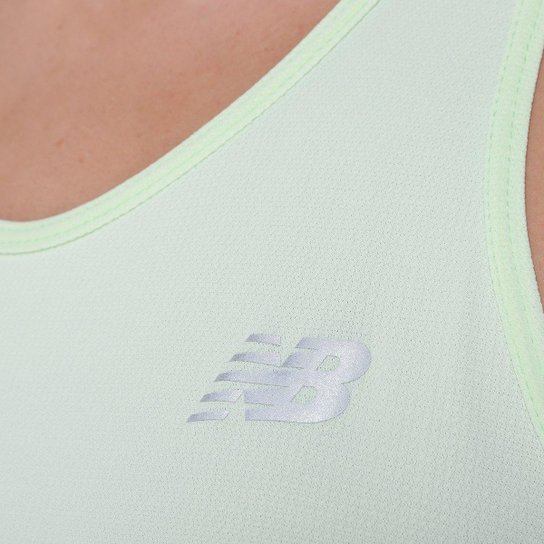 Regata New Balance Sport Essentials Feminina