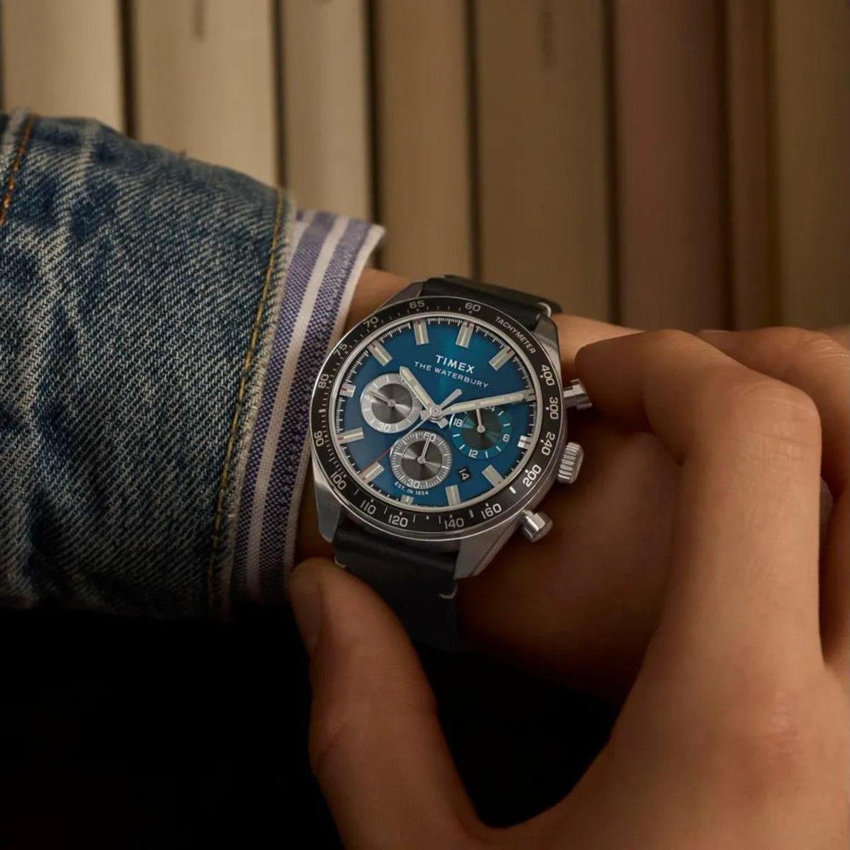 Relógio Timex Waterbury Chronograph TW2Y18600 | Allianz Parque Shop