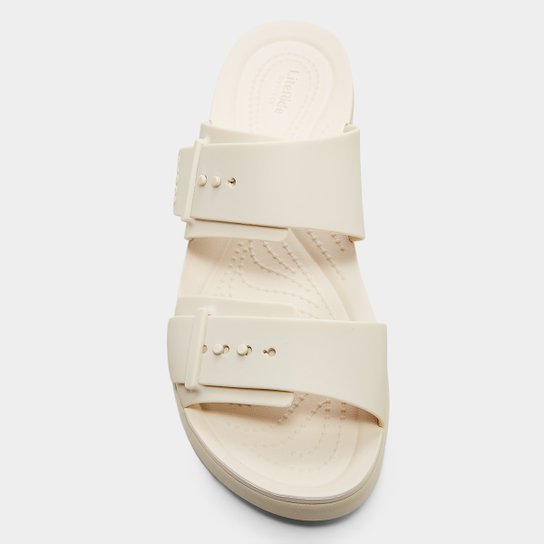 Sandália Crocs Brooklyn Buckle Feminina