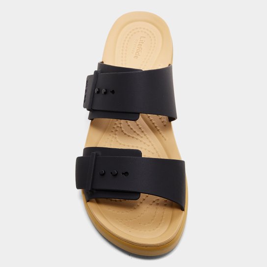 Sandália Crocs Brooklyn Buckle Feminina