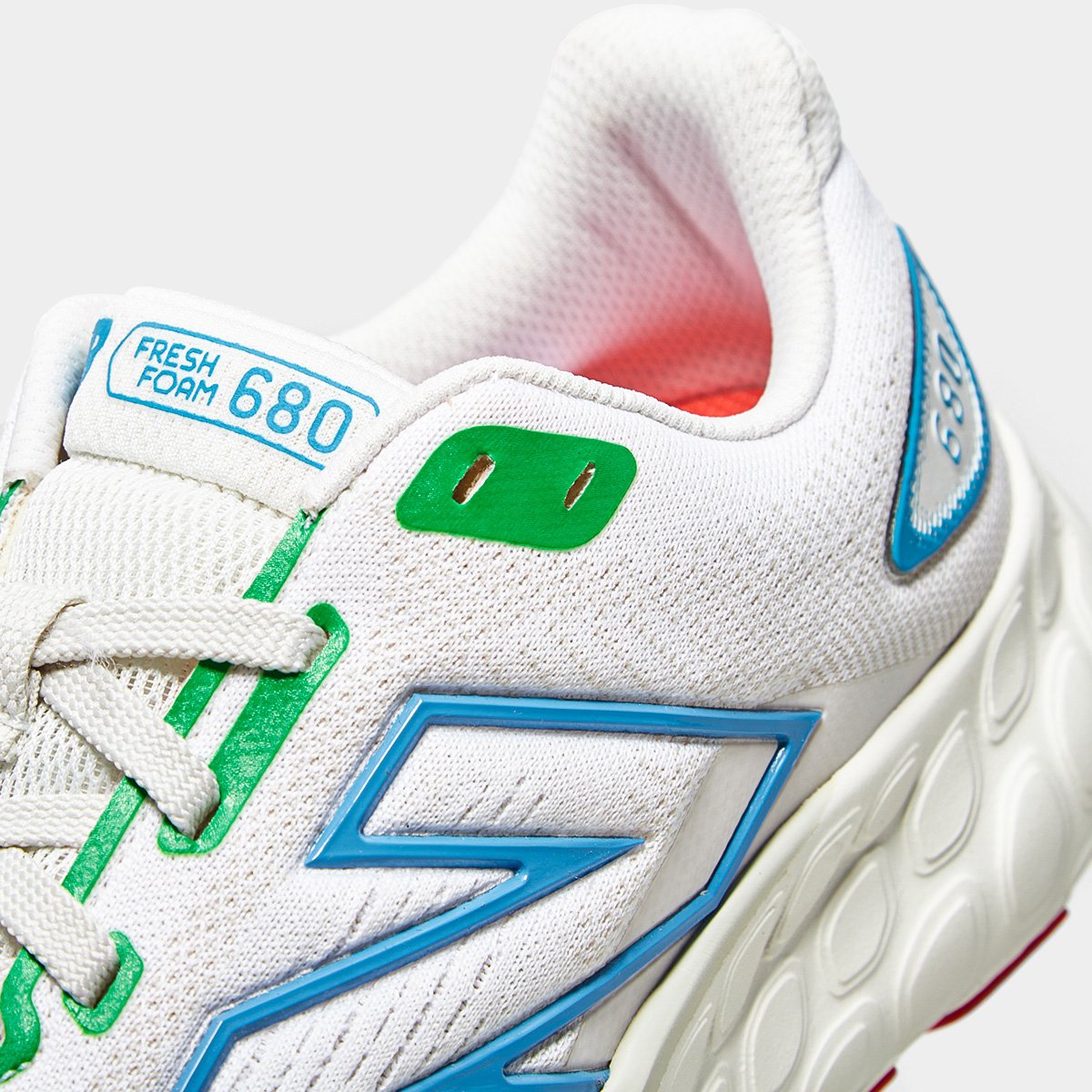 1260v3 New Balance 1260 V3 Performance Running Shoe Womens Top New