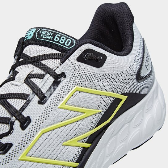 Tênis New Balance Fresh Foam 680 V8 Masculino