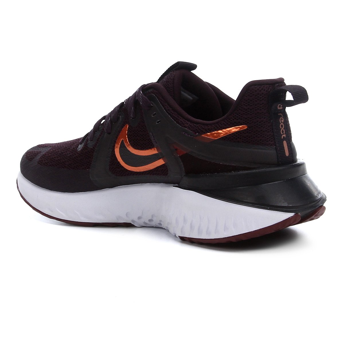 nike legend react é bom
