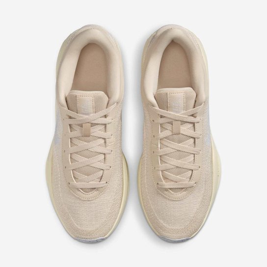 Tênis Nike Team Hustle Academy Masculino