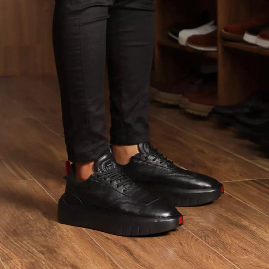 Tênis Sneaker Masculino em Couro Premium Solado Alto Confort