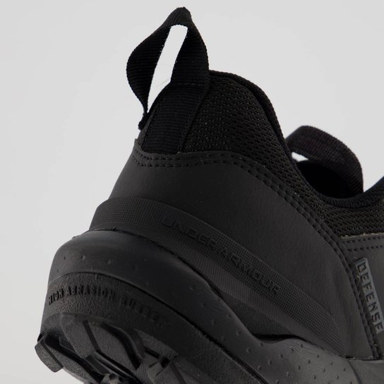 Tênis Under Armour Defense Low
